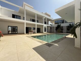  Villa � vendre 10 pi�ces 335 m� Ngaparou, s�n�gal