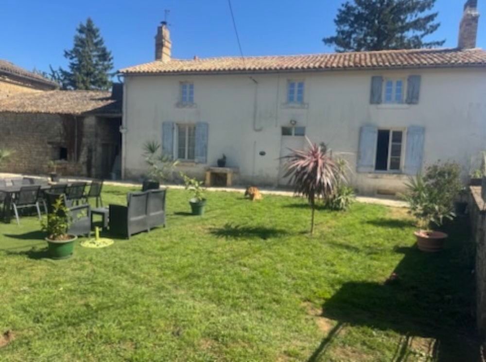 Vente Maison Grande ferme rénovée Saint-romans-lès-melle