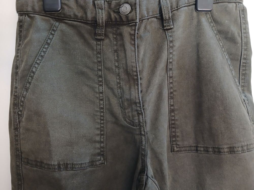 Pantalon cargo H&amp;M femme Kaki.36. Vêtements