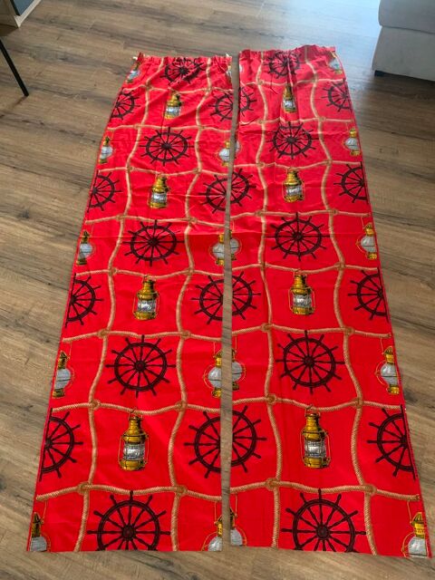 2  rideaux  motif     Barre de  bateaux    6 Saleilles (66)