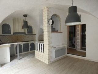  Maison à louer 3 pièces 81 m²