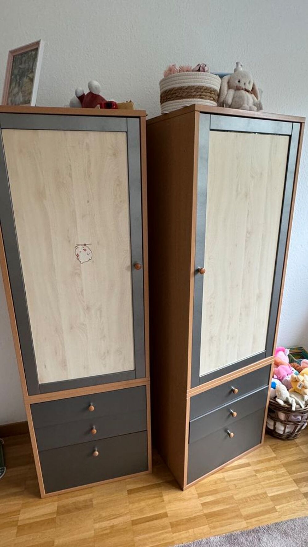 Armoire tr&egrave;s bon etat Meubles
