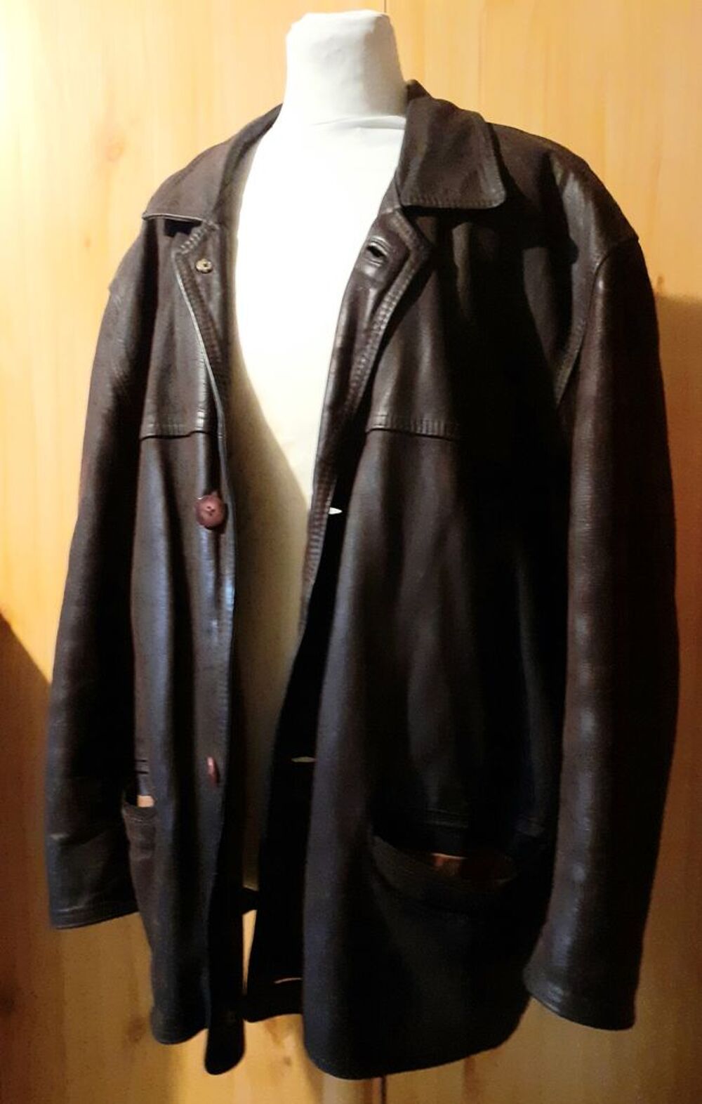 Veste homme en cuir v&eacute;ritable Vtements