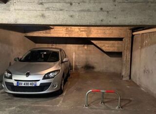  Parking / Garage à vendre 8 m² Paris