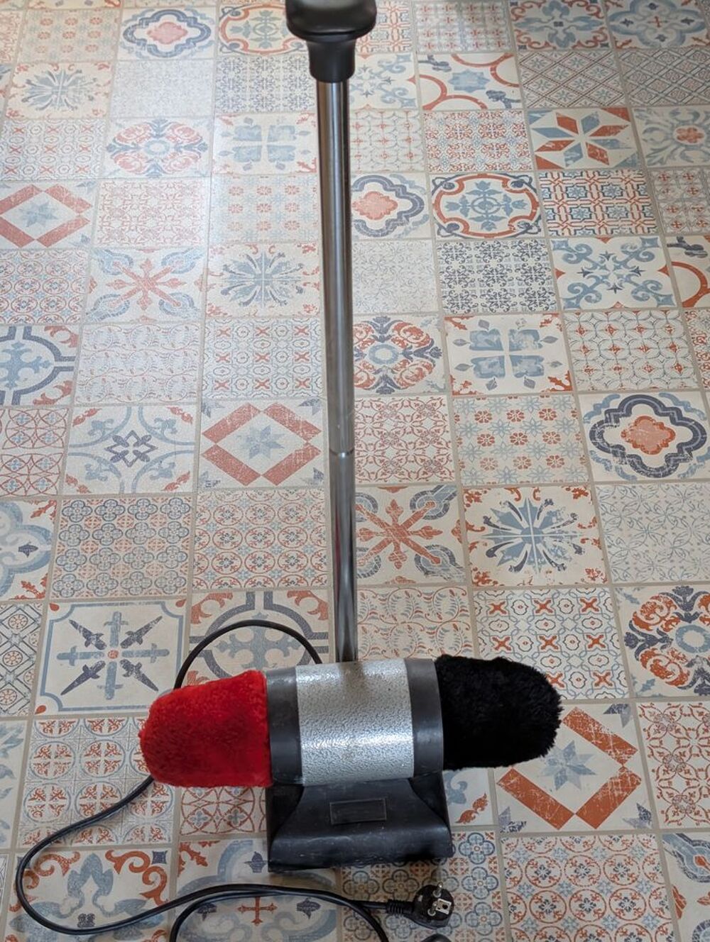 Cireuse chaussures &eacute;lectrique Electroménager