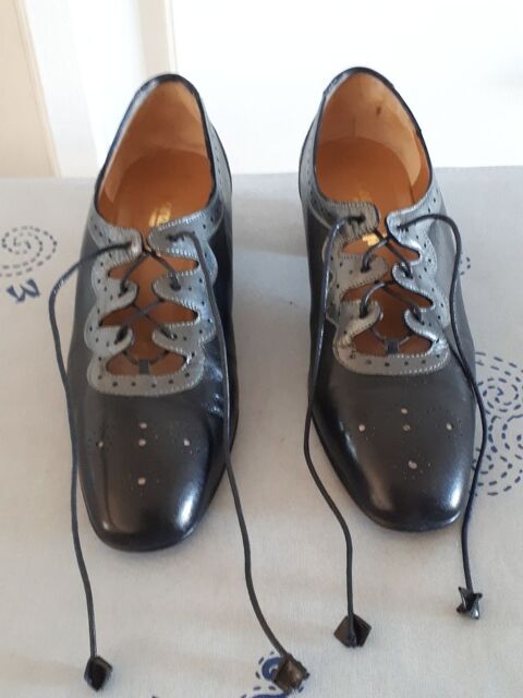 Chaussures confortables CORALIE PARIS - 37.5 - TBE 25 Villemomble (93)