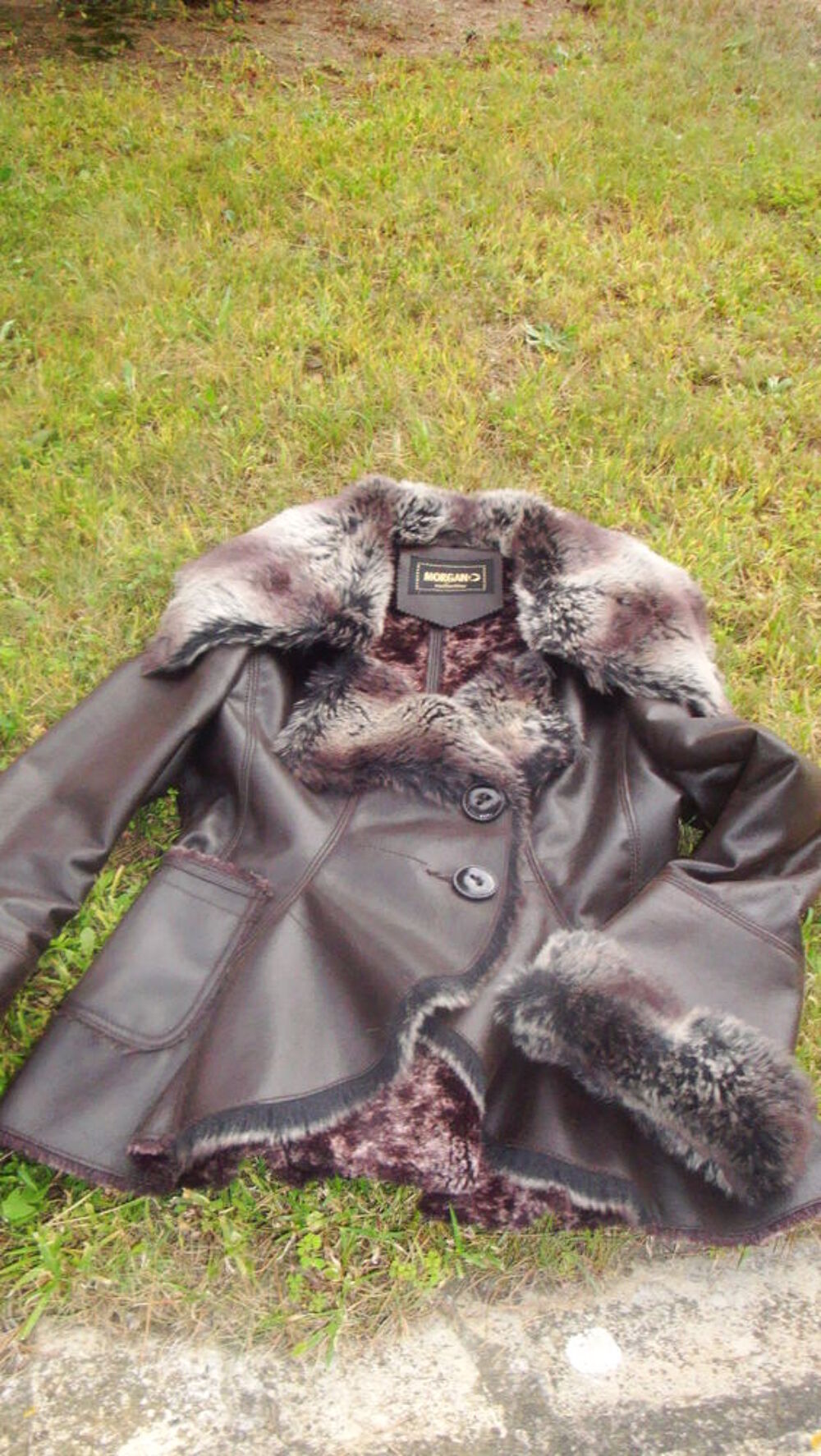 Veste en cuir enti&egrave;rement doubl&eacute;e de fourrure Marque MORGAN Vêtements
