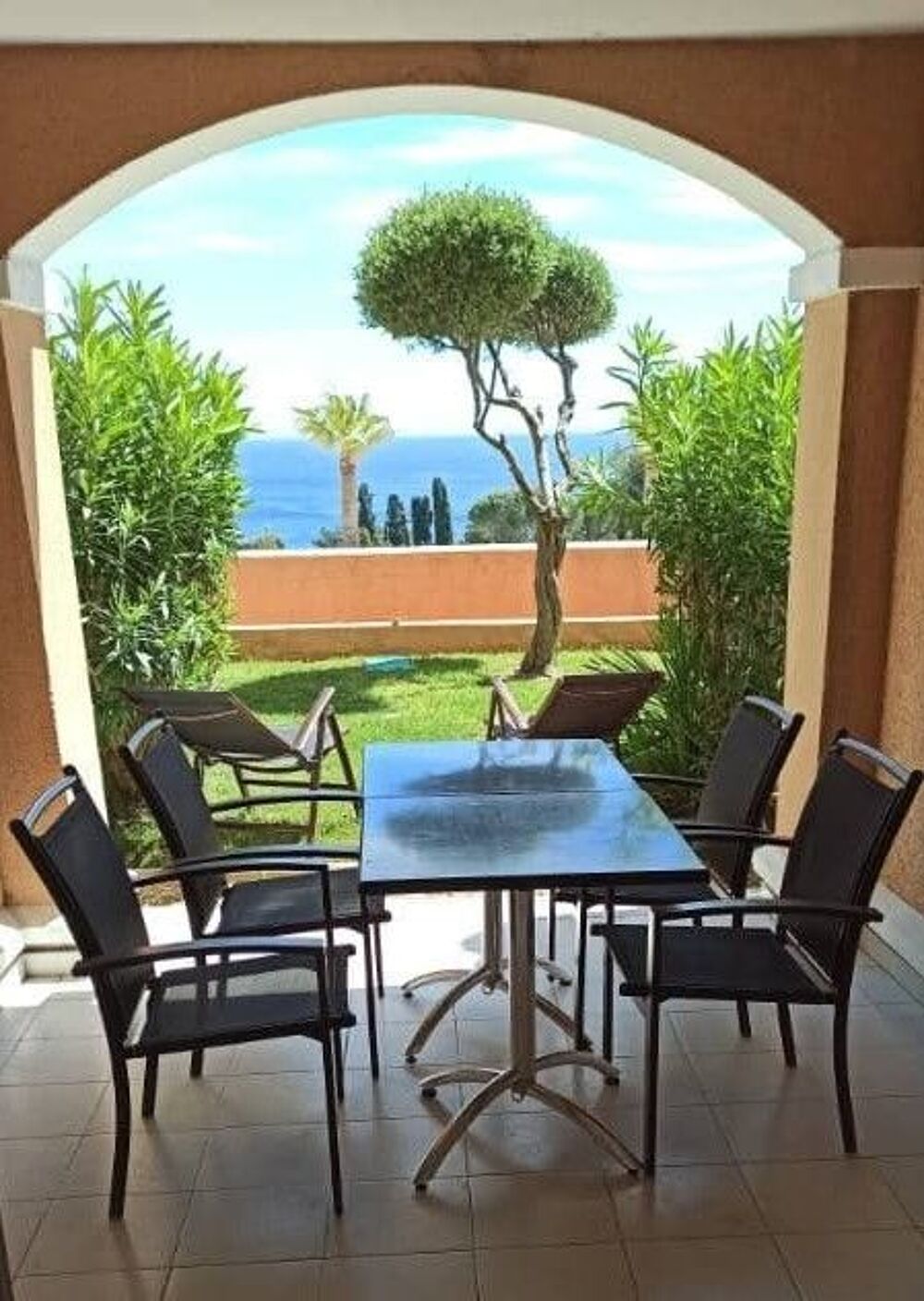    2 pièces superbe VUE MER SAINT-RAPHAEL / AGAY - CAP ESTEREL Vacances  / Offres de location 