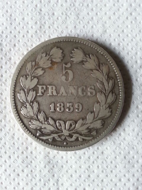 5 francs louis philippe 300 Montceaux-l�s-Provins (77)