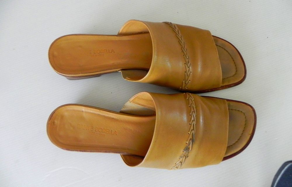 Sandales marque " Sant&eacute; Borella " taille 39.5 Chaussures