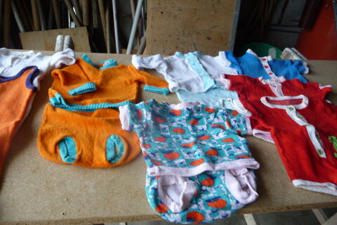 ENSEMBLES ET COMBINAISONS EN EPONGE 3/6 MOIS 2 Beynost (01)