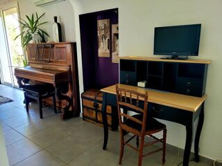  Maison à louer 7 pièces 200 m²