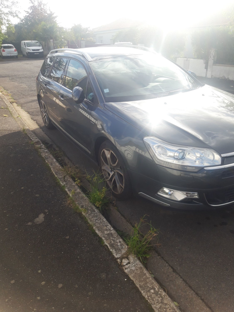 Citro&euml;n C5 CrossTourer BlueHDi 180 S&S Hydractive Exclusive EAT6 2015 occasion Saint-S&eacute;bastien-sur-Loire 44230