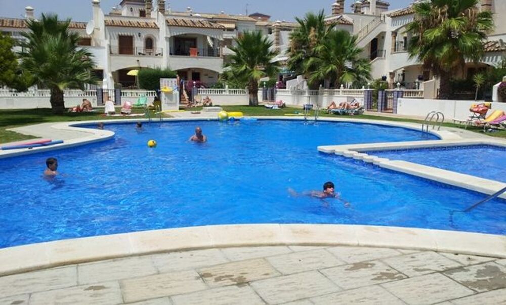    BEL APPARTEMENT SPACIEUX. PISCINE. ALICANTE. TORREVIEJA.  Espagne, ALICANTE. TORREVIEJA. ORIHUELA COSTA