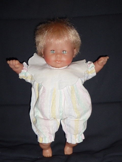 Corolle poup�e Minouche cheveux d'ange 1990 32 cm 20 Rueil-Malmaison (92)