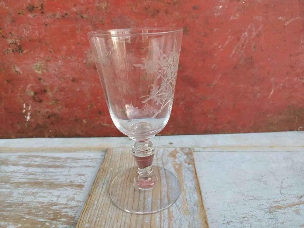 Verre Cristal Grav&eacute; Vitaline Souvenir d'Aniche XIX&egrave;me Décoration