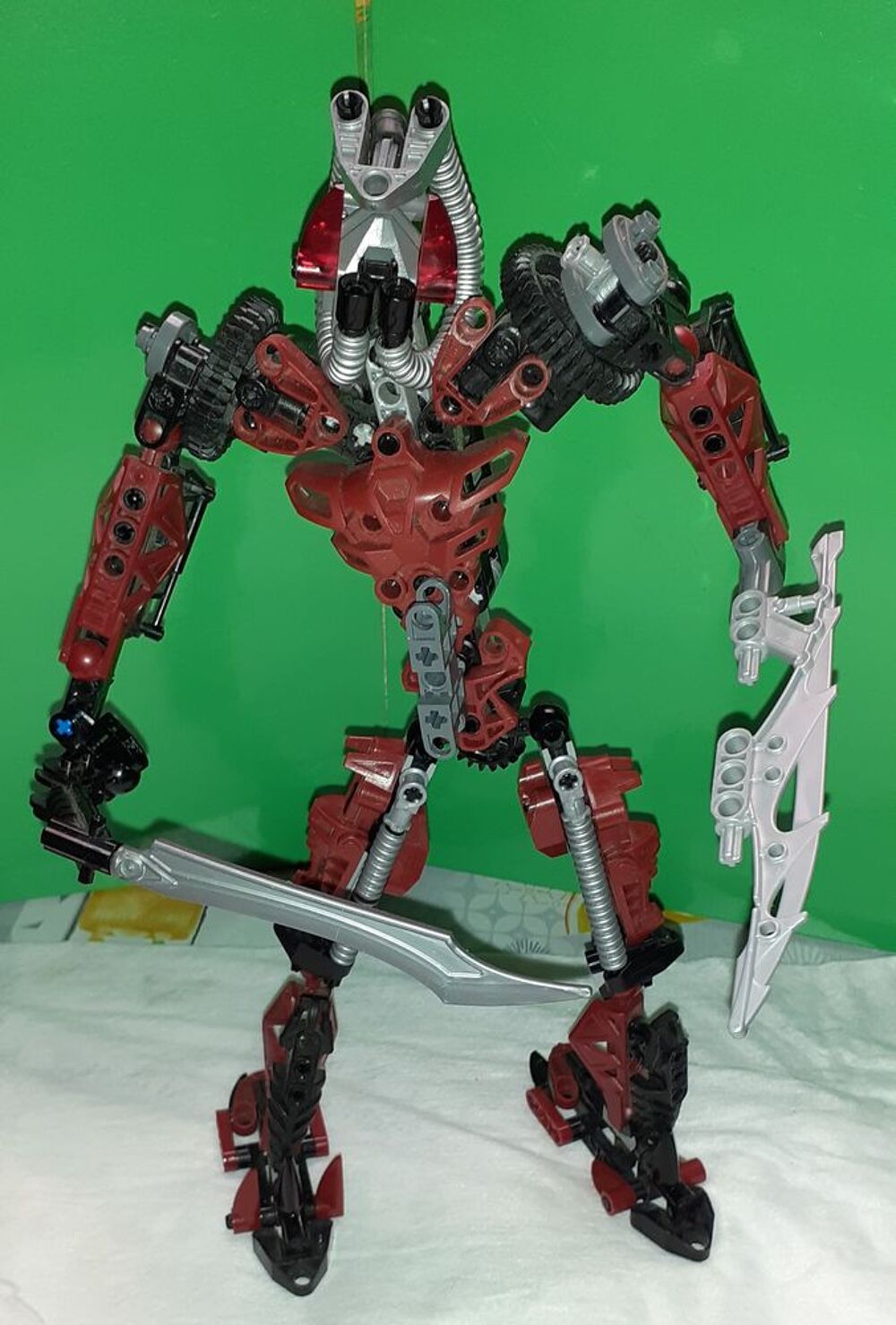 lot bonhommes robots &agrave; construire
20€ le lot ou 2€50 pi&egrave;ce Jeux / jouets