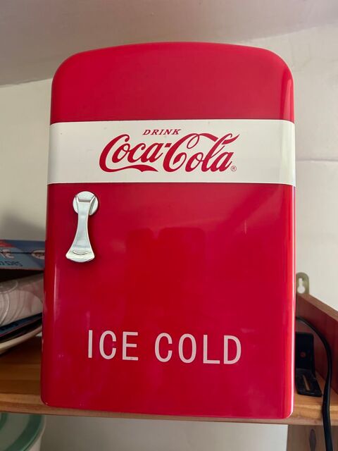 Mini frigidaire coca cola 150 Saint-Vaast-en-Auge (14)