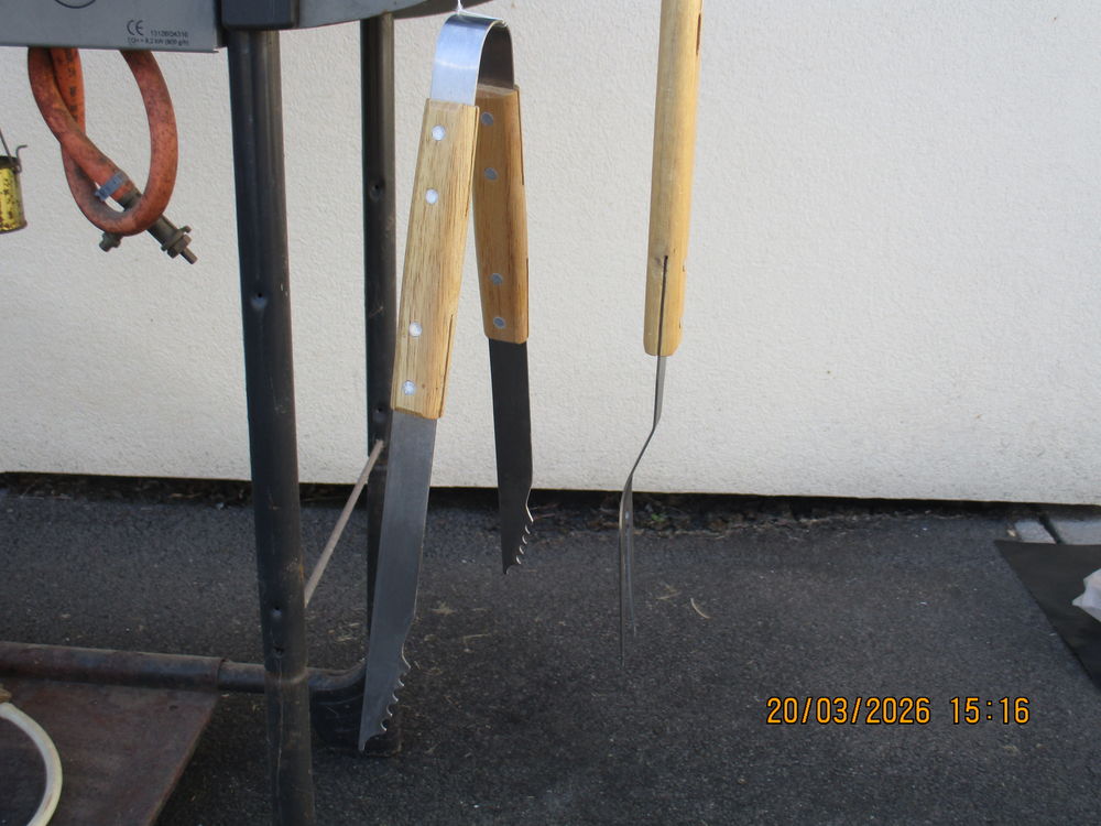 barbecue &agrave; lave mobile Electroménager