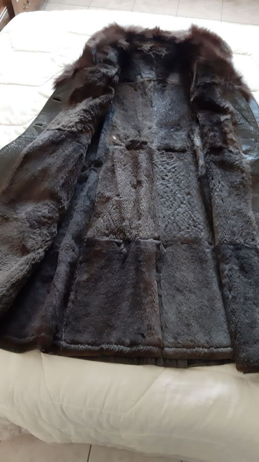 Manteau en cuir et fourrure vintage Vêtements