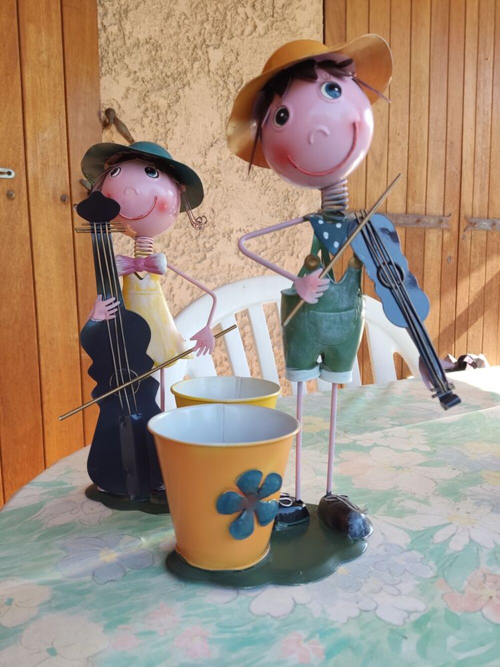 Figurine cache pot en t&ocirc;le Décoration