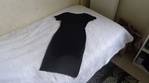 robes noires manches longues ou courtes 0 Talence (33)