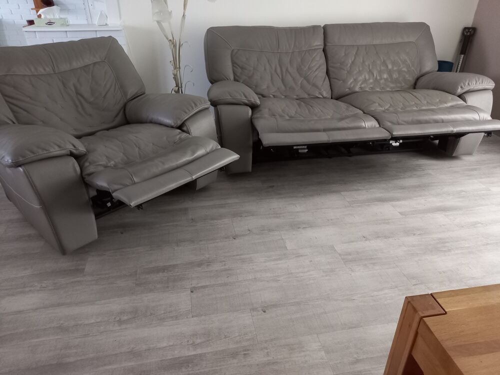 CANAPE + FAUTEUIL CUIR GRIS Meubles