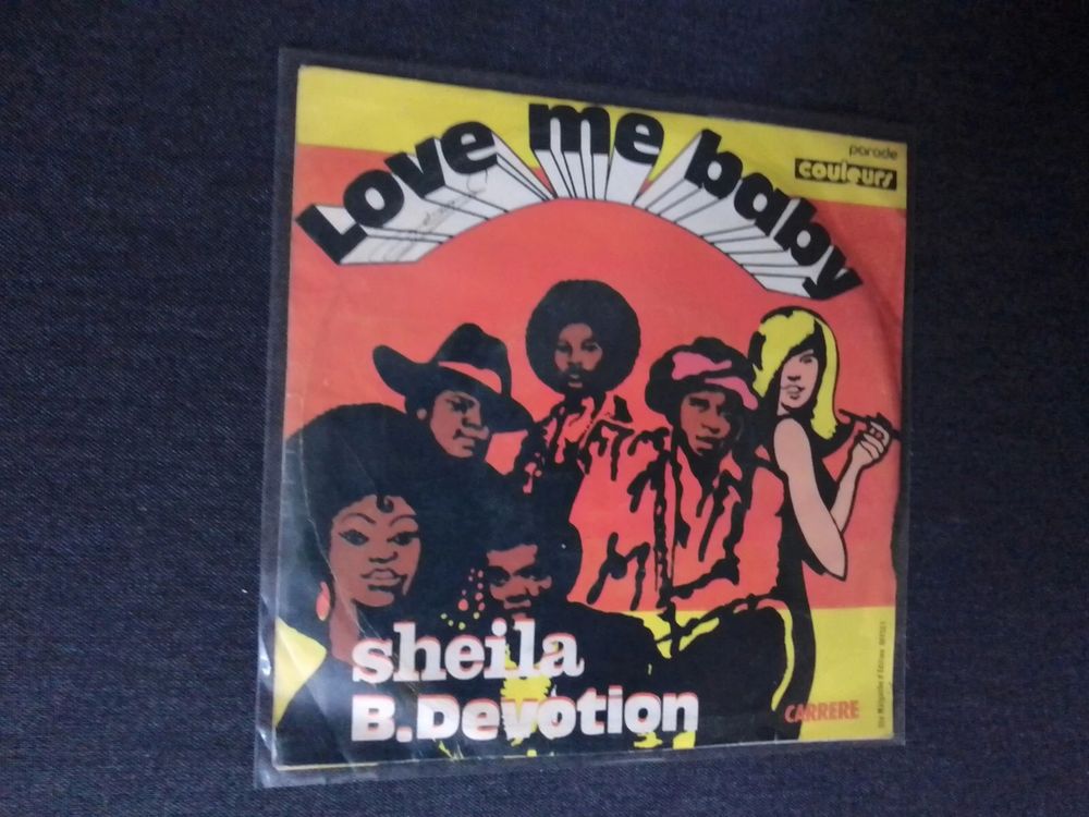 SHEILA TRES RARE VINYL 45T PRESSAGE MADAGASCAR "LOVE ME BABY CD et vinyles