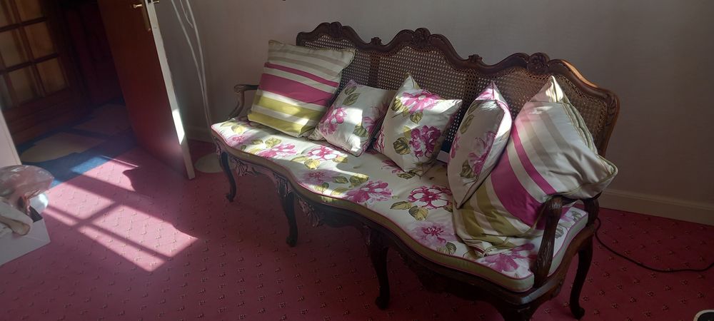 CHAMBRE A COUCHER Meubles