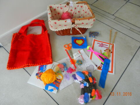 kit crochet tricot broderie enfant 6 Revonnas (01)