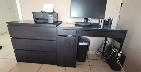 bureau Nimes (30)