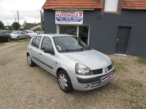 Annonce voiture Renault Clio II 3990 