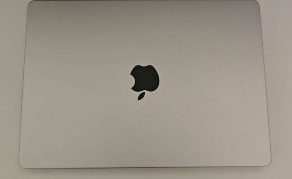 MacBook pro M2 pro 14" 16/512 go Matériel informatique
