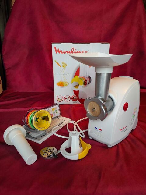 Robot Moulinex neuf jamais servi 110 Avermes (03)