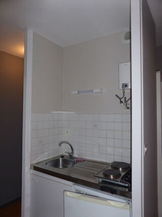  Appartement à louer 1 pièce 20 m²