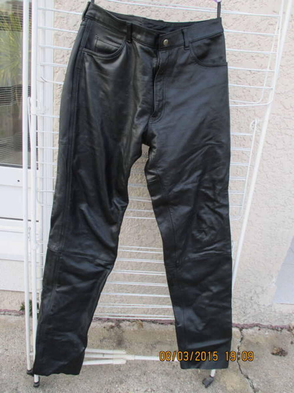 pantalon cuir taille 42/44 Maroquinerie