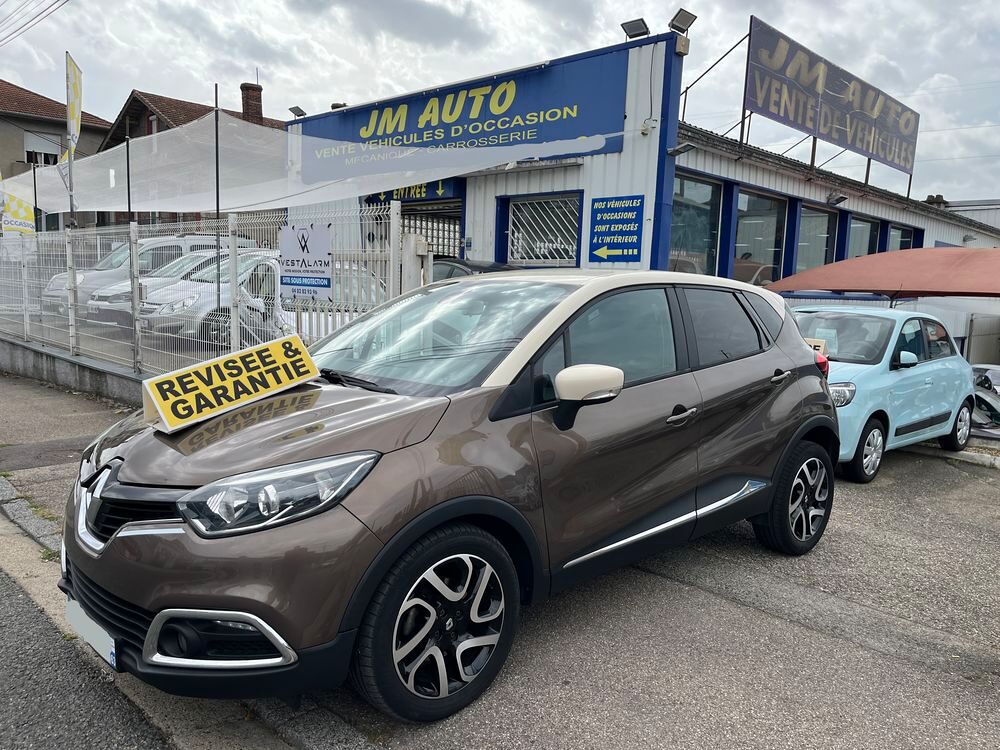 Captur dCi 90 Energy S&S eco&sup2; Intens 2015 occasion 42700 Firminy