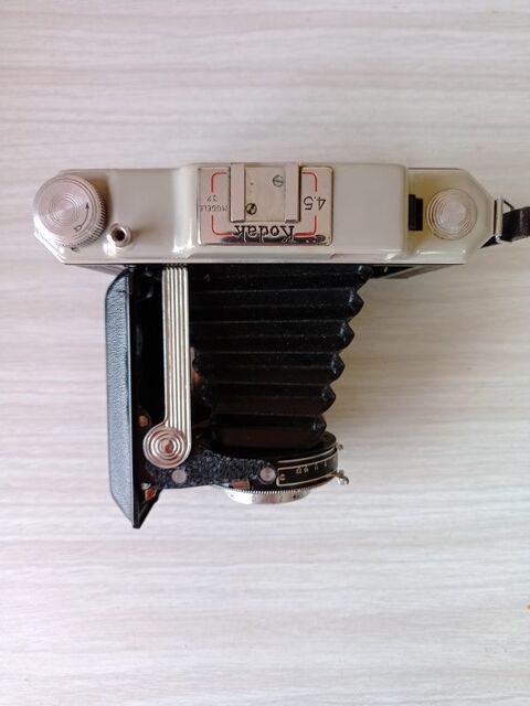 Folding KODAK appareil argentique 4.5 modle 37 objectif 54 Bagnols-sur-Cze (30)
