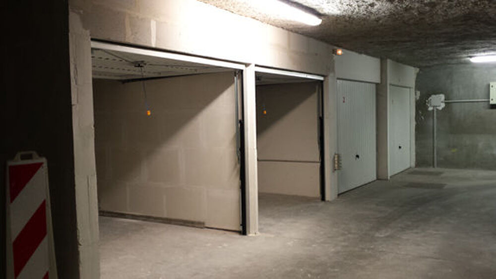 Location Parking/Garage GARAGE Xirocourt