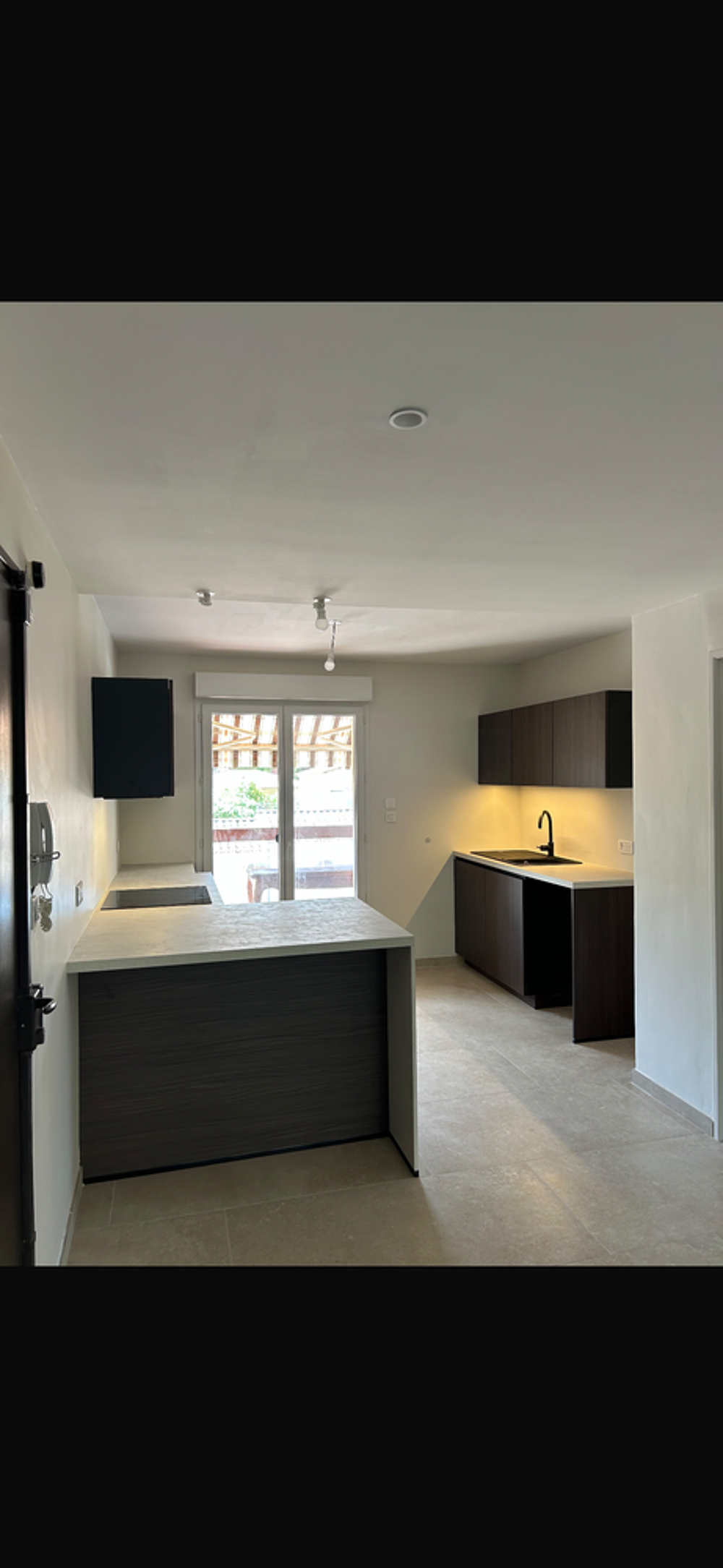 Location Appartement Beau T3 reft à neuf + jardin aix en pvce Aix-en-provence