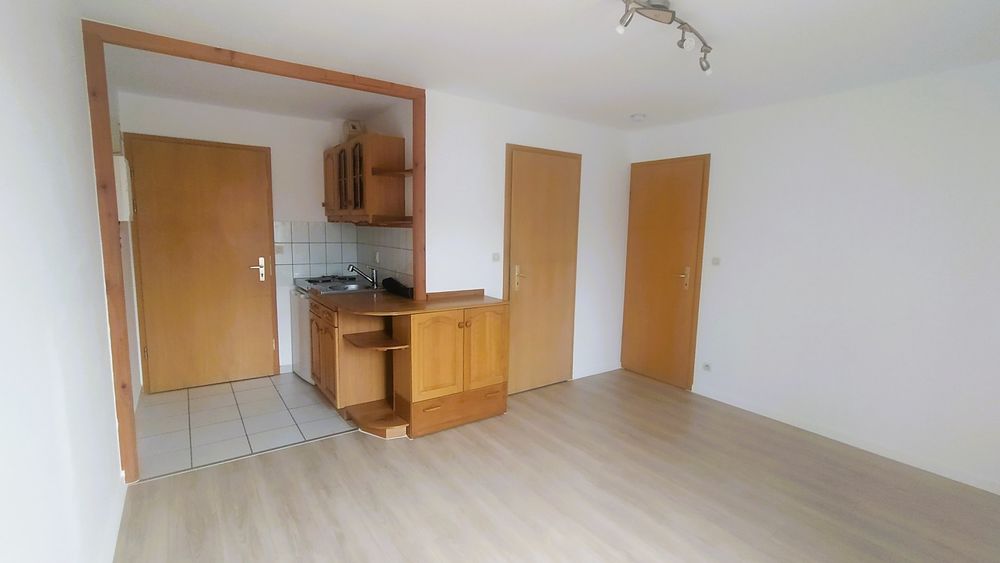 Location Appartement Agréable T1 bis Maîche