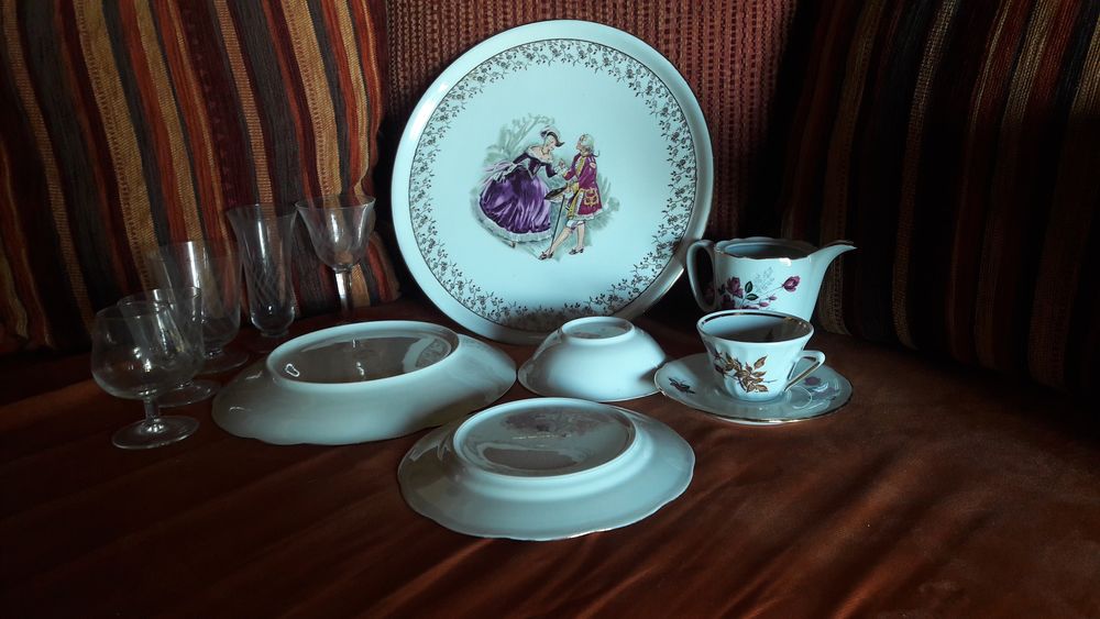 Vaisselle ancienne parfait &eacute;tat. Cuisine
