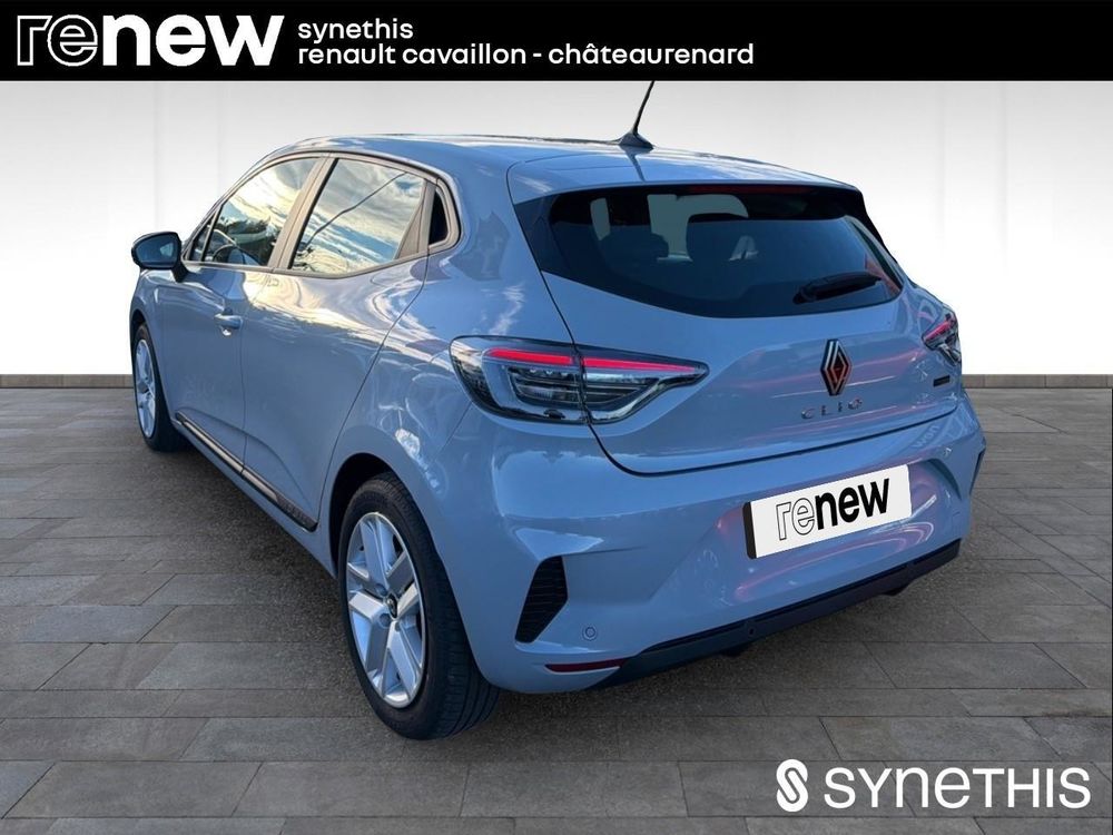 Clio V Clio E-Tech full hybrid 145 ch GSR2 Evolution 2024 occasion 84300 Cavaillon