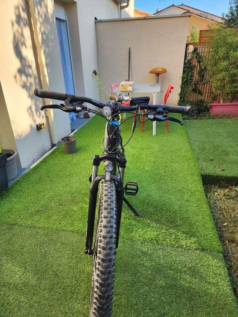 VTT �lectrique NCM Moscow M3 - 27.5 taille M 700 Pins-Justaret (31)