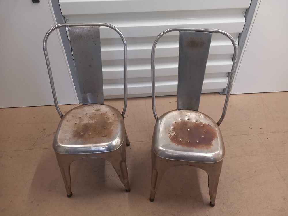 lot de 2 chaises m&eacute;tal desing Meubles