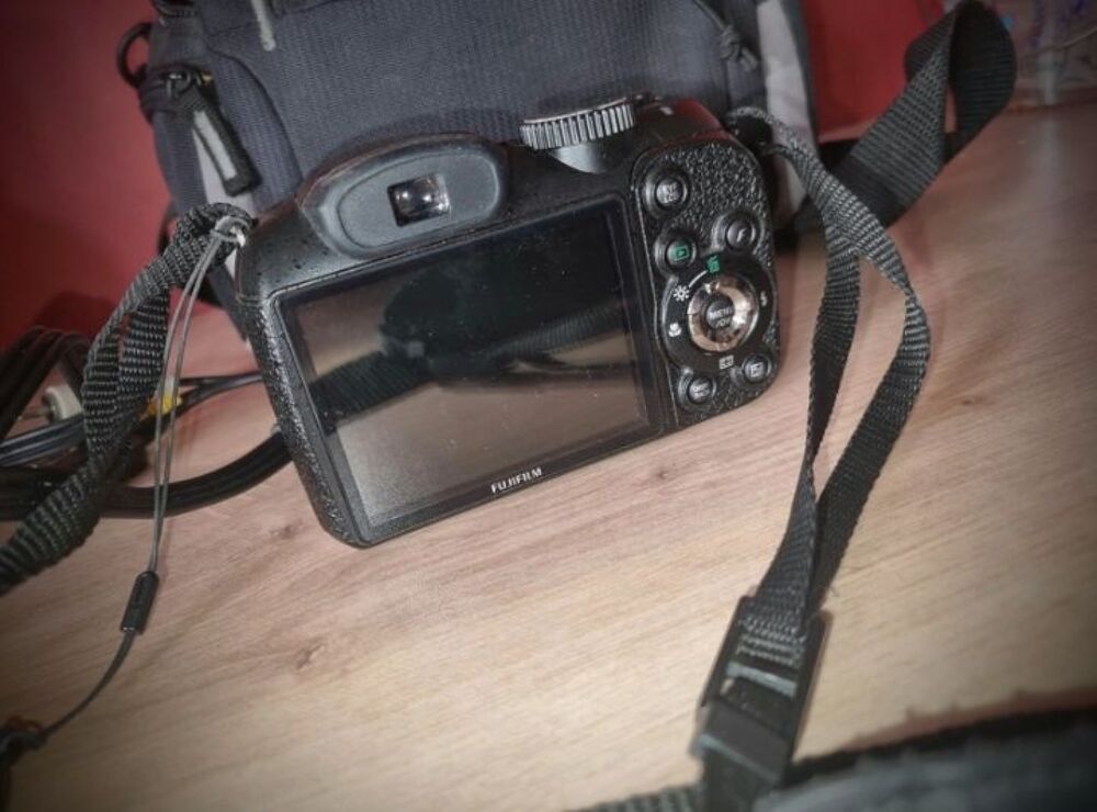 Fujifilm FinePix S1600 Photos/Video/TV