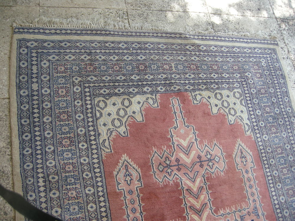 tapis oriental. 1,50m x 2,50m Décoration