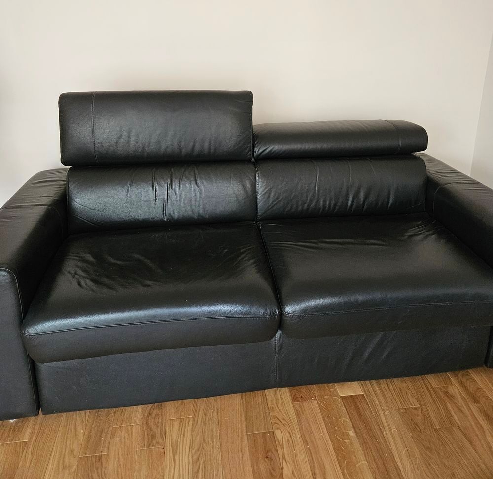 Canap&eacute; convertible en cuir noir Meubles
