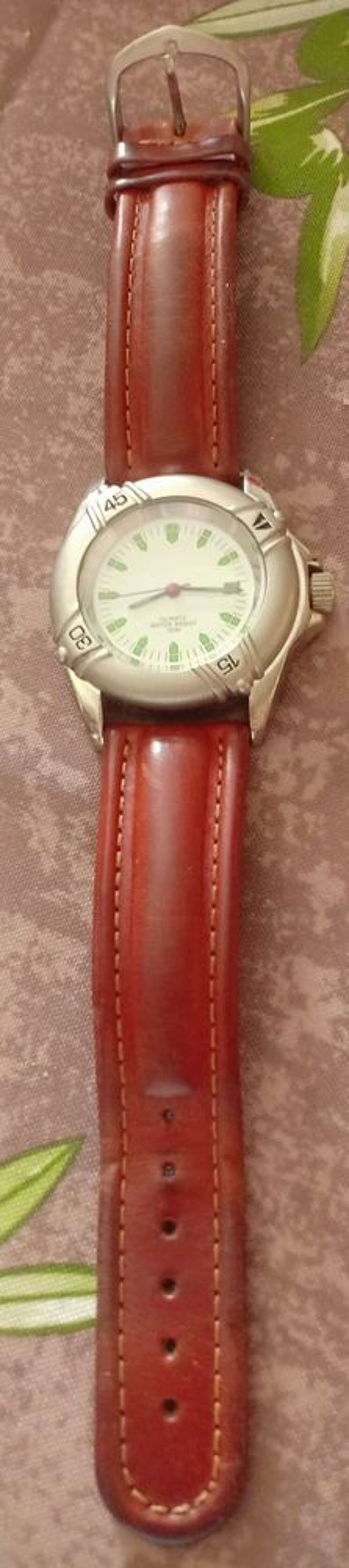 Montre homme sans pile Bijoux et montres