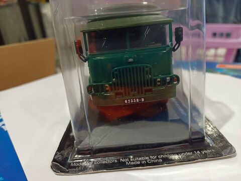 Camion Simca cargo 1/43 22 Chantesse (38)